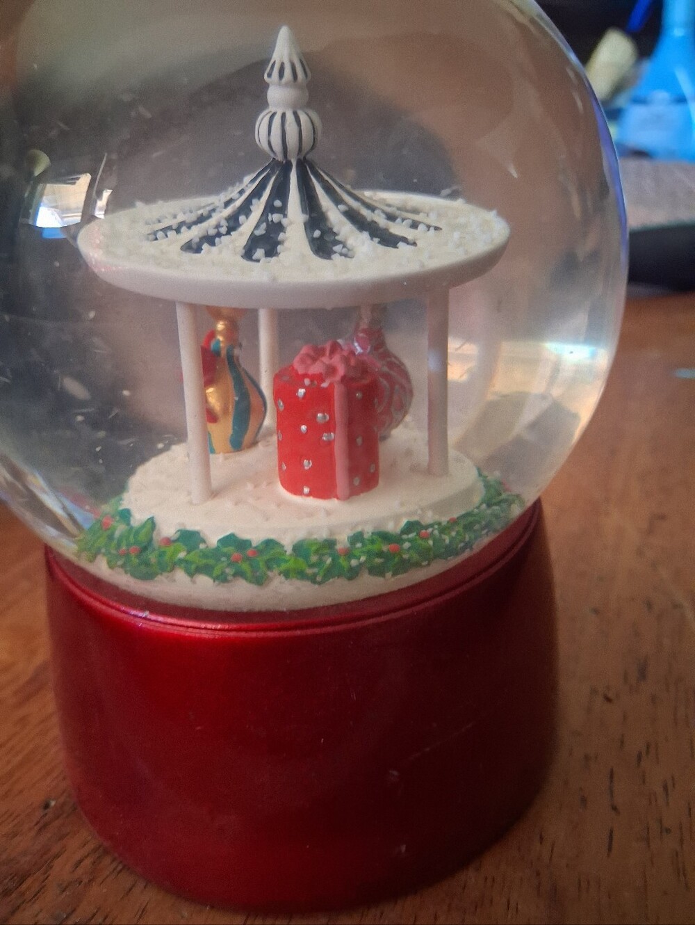 2012 Nordstrom Christmas Holiday Snow Globe